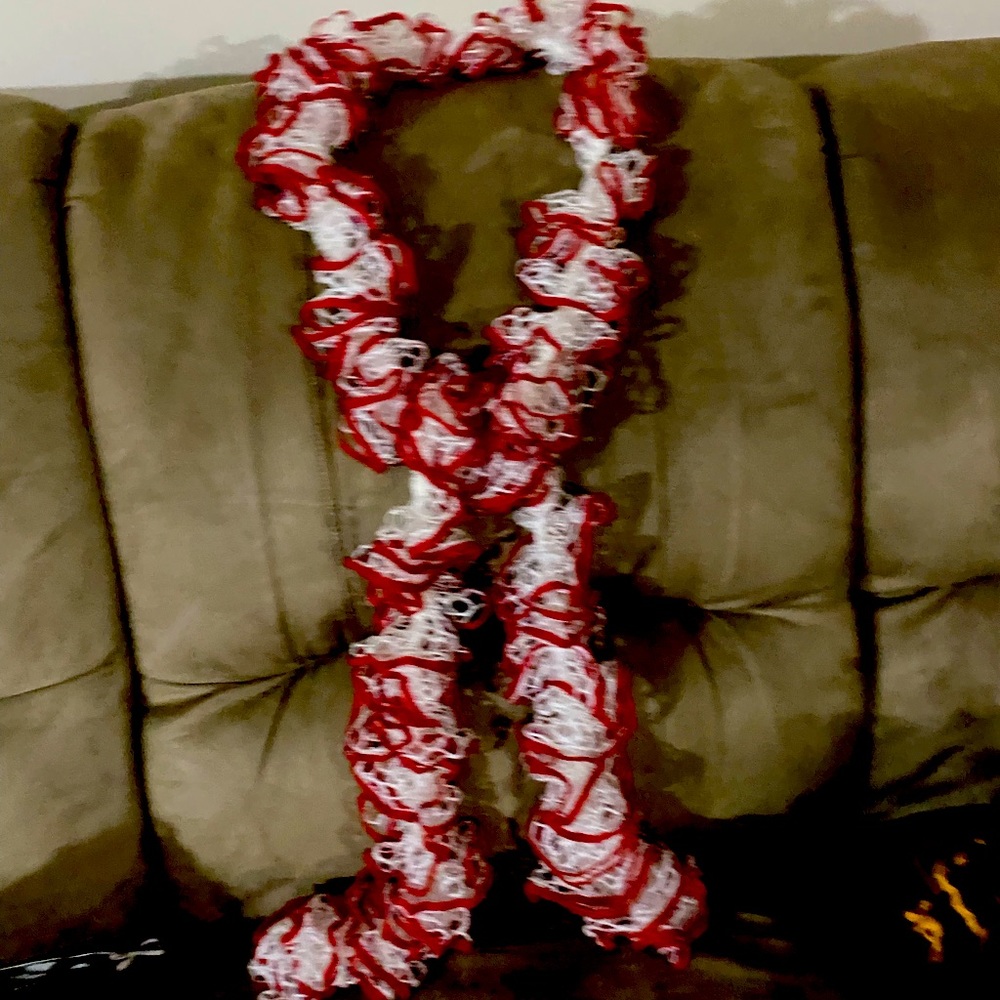 Red and white ruffle scarf
